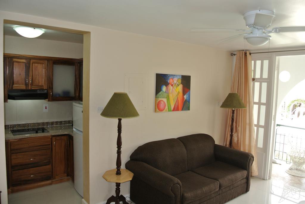 Beach One Bedroom Suite 13 โอโชรีโอส ภายนอก รูปภาพ